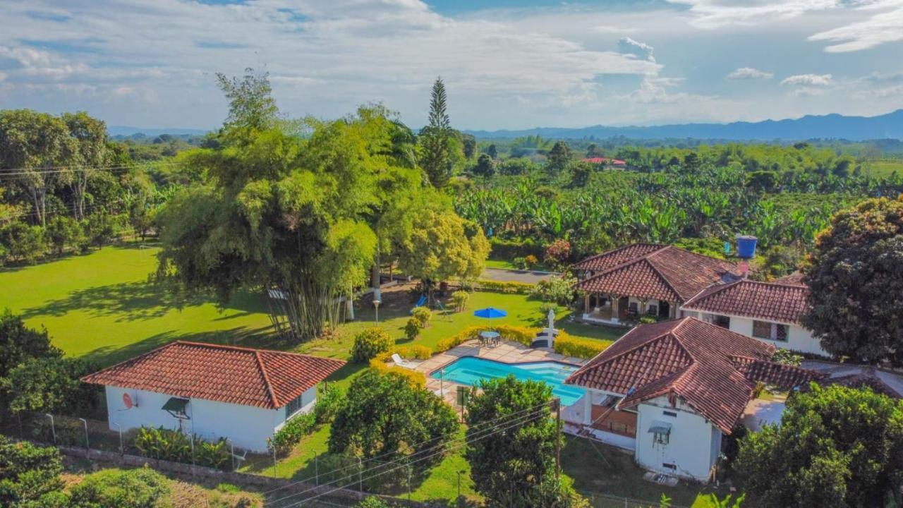 Hotel La Coqueta มอนเตเนโกร ภายนอก รูปภาพ