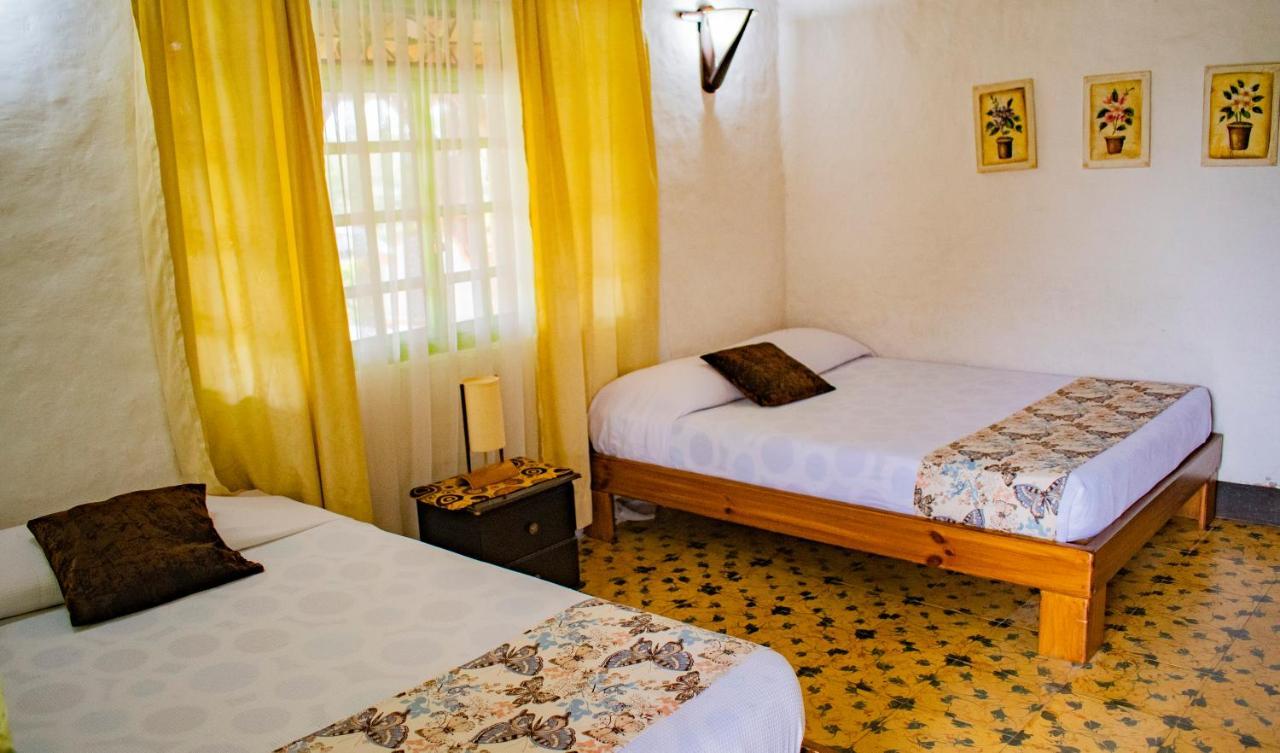 Hotel La Coqueta มอนเตเนโกร ภายนอก รูปภาพ