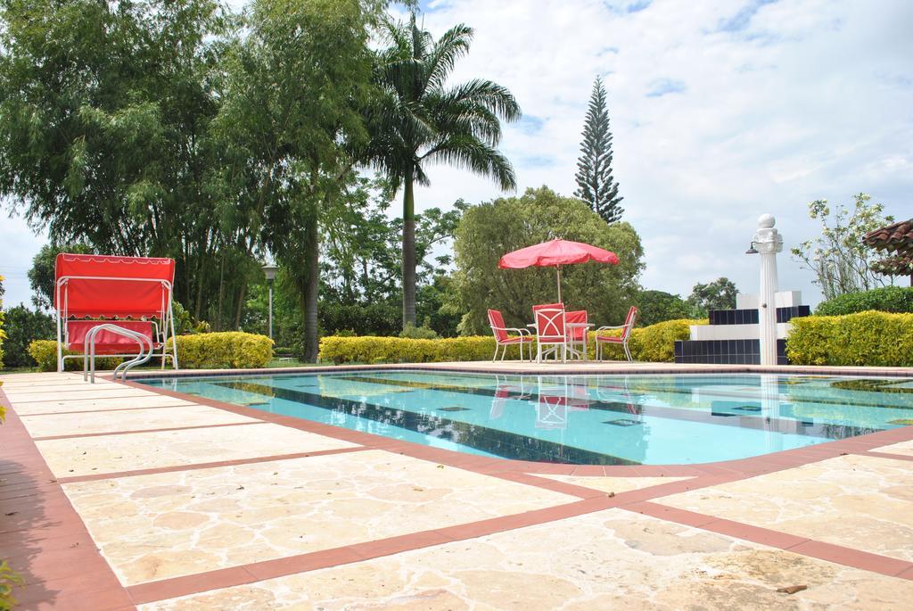 Hotel La Coqueta มอนเตเนโกร ภายนอก รูปภาพ