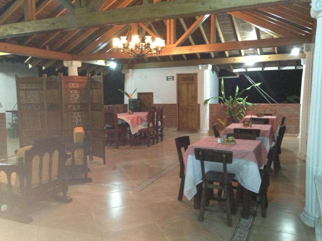 Hotel La Coqueta มอนเตเนโกร ภายนอก รูปภาพ