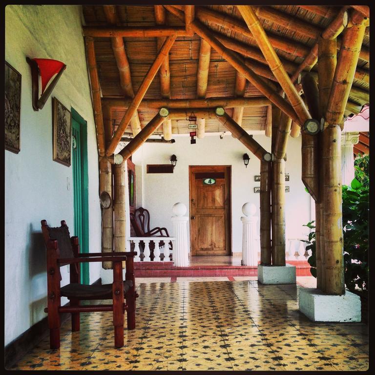 Hotel La Coqueta มอนเตเนโกร ภายนอก รูปภาพ