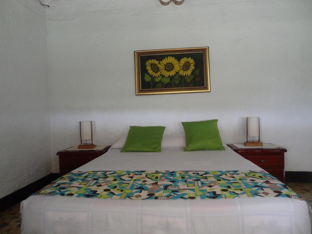 Hotel La Coqueta มอนเตเนโกร ภายนอก รูปภาพ