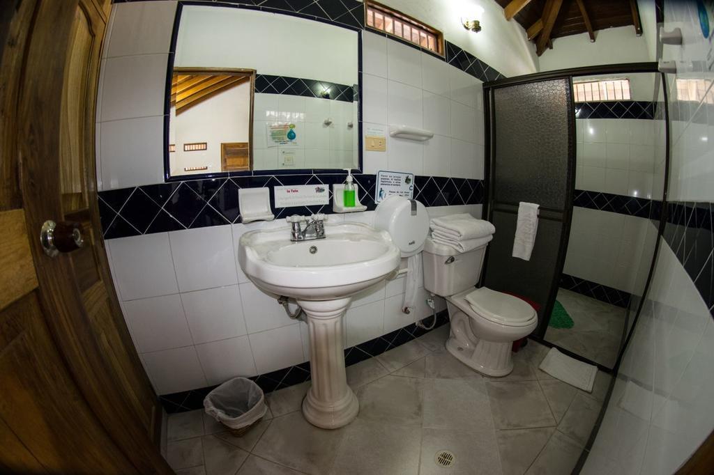 Hotel La Coqueta มอนเตเนโกร ภายนอก รูปภาพ
