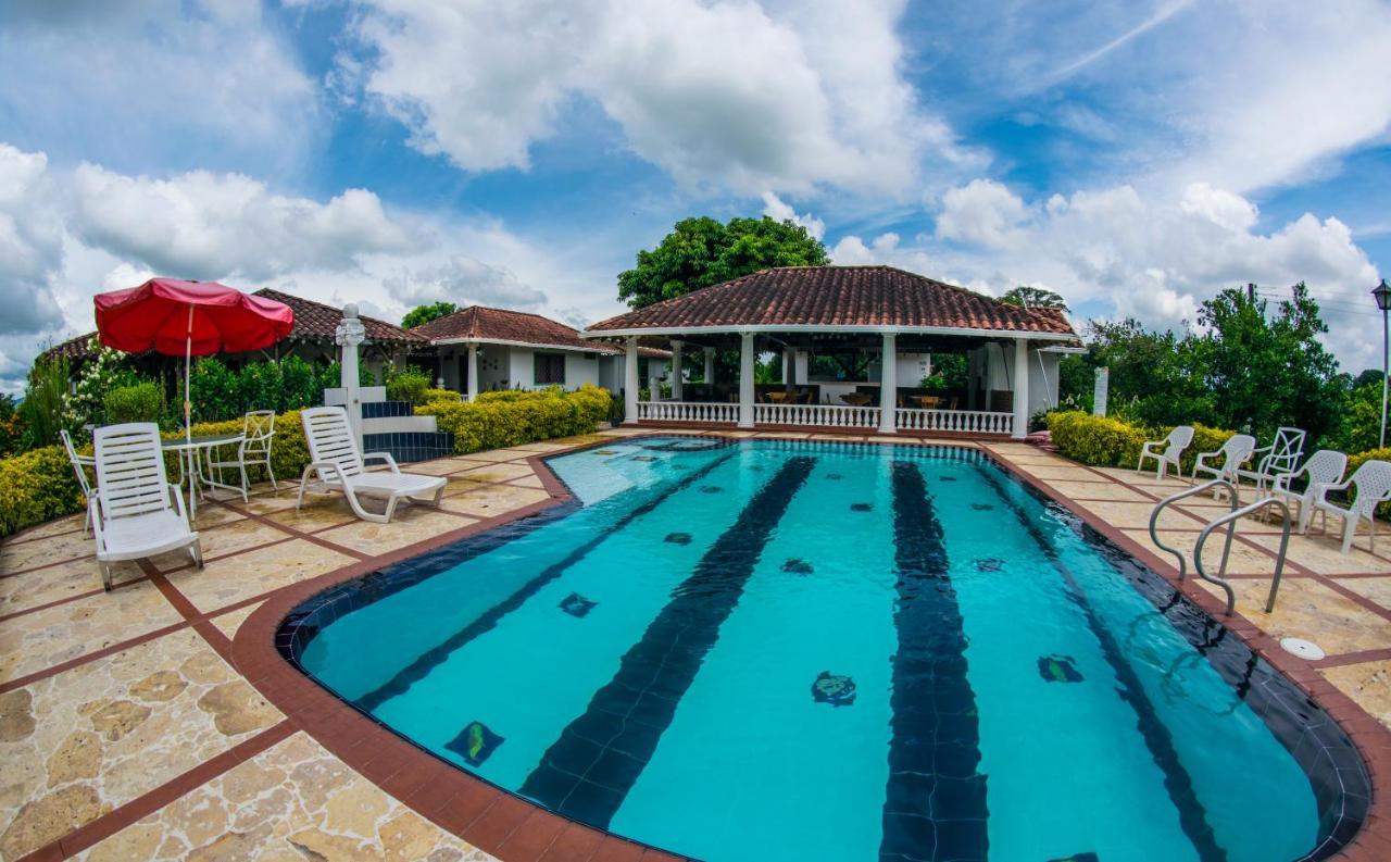 Hotel La Coqueta มอนเตเนโกร ภายนอก รูปภาพ